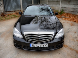 
Komplett body kit MERCEDES-Benz S-osztály W221 2005-2011 (hosszú tengelytávu)) modellekhez, kipufogóvégekkel és LED hátsó lámpákkal, AMG Dizájn-image-6027935