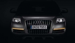 LED DRL Daytime Running Lights suitable for Audi Q7 4L (2006-2009) Turning Lights Facelift Design-image-10845