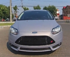 Pare-chocs pour FORD Focus MK III 3 2011-2014 ST Design Grille nid d'abeille-image-6017003